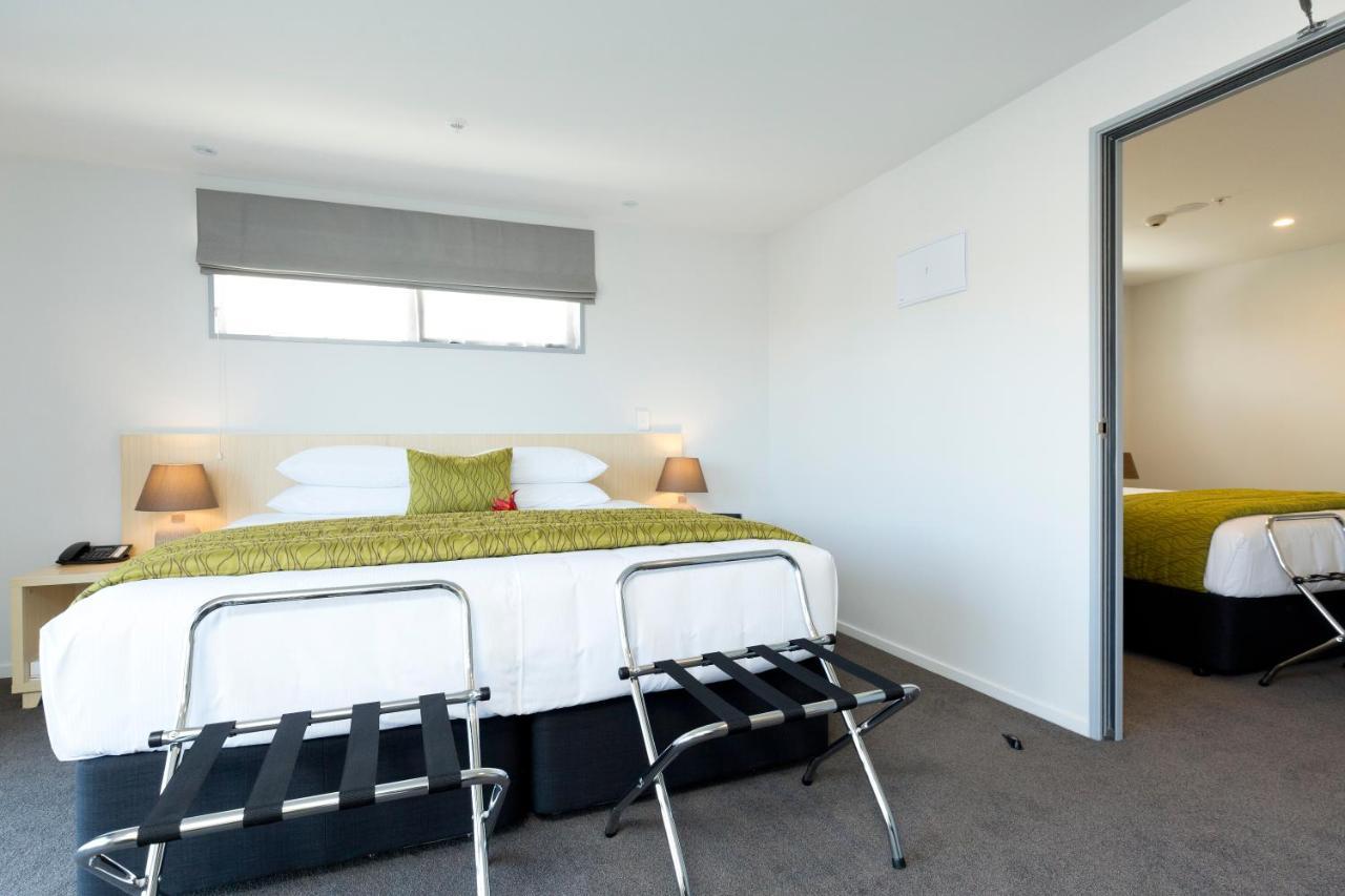 2 On Whiteleigh And 239 On Lincoln Motel Christchurch Exterior foto A room at the hotel